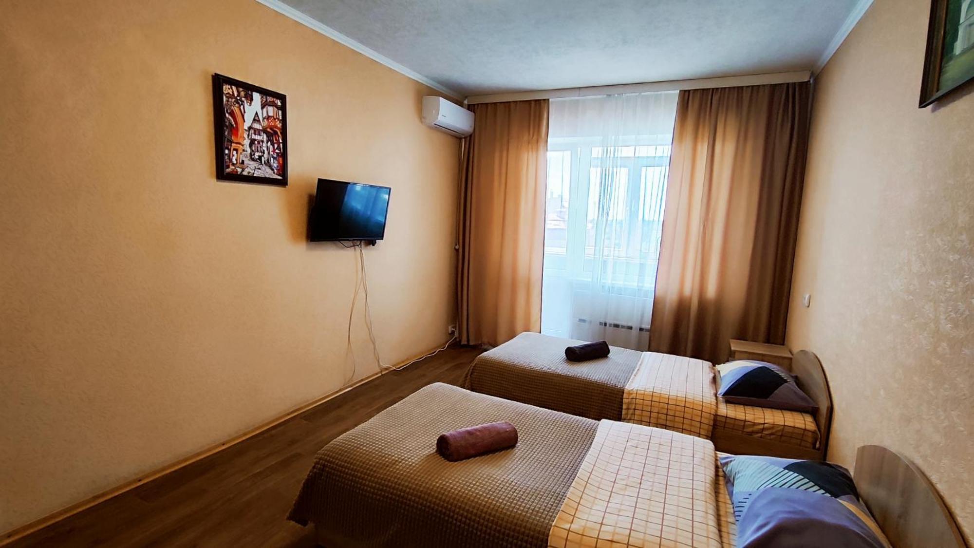 Василя Стуса 10 City Rooms 白采尔科维 外观 照片