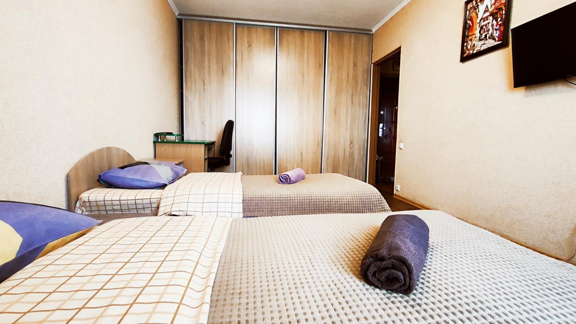 Василя Стуса 10 City Rooms 白采尔科维 外观 照片